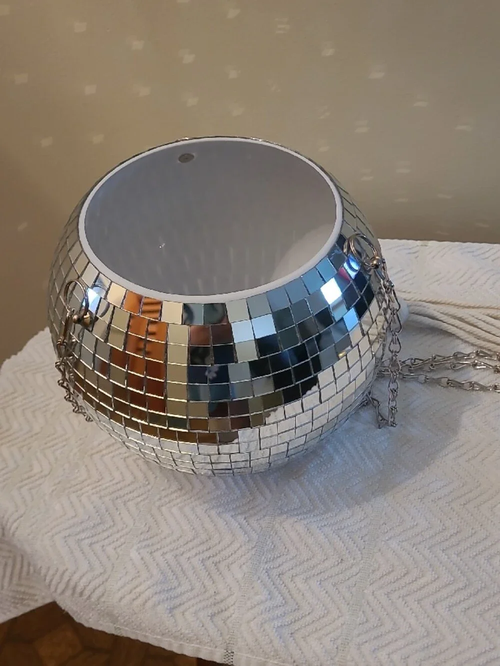 Unmarked shiny silver